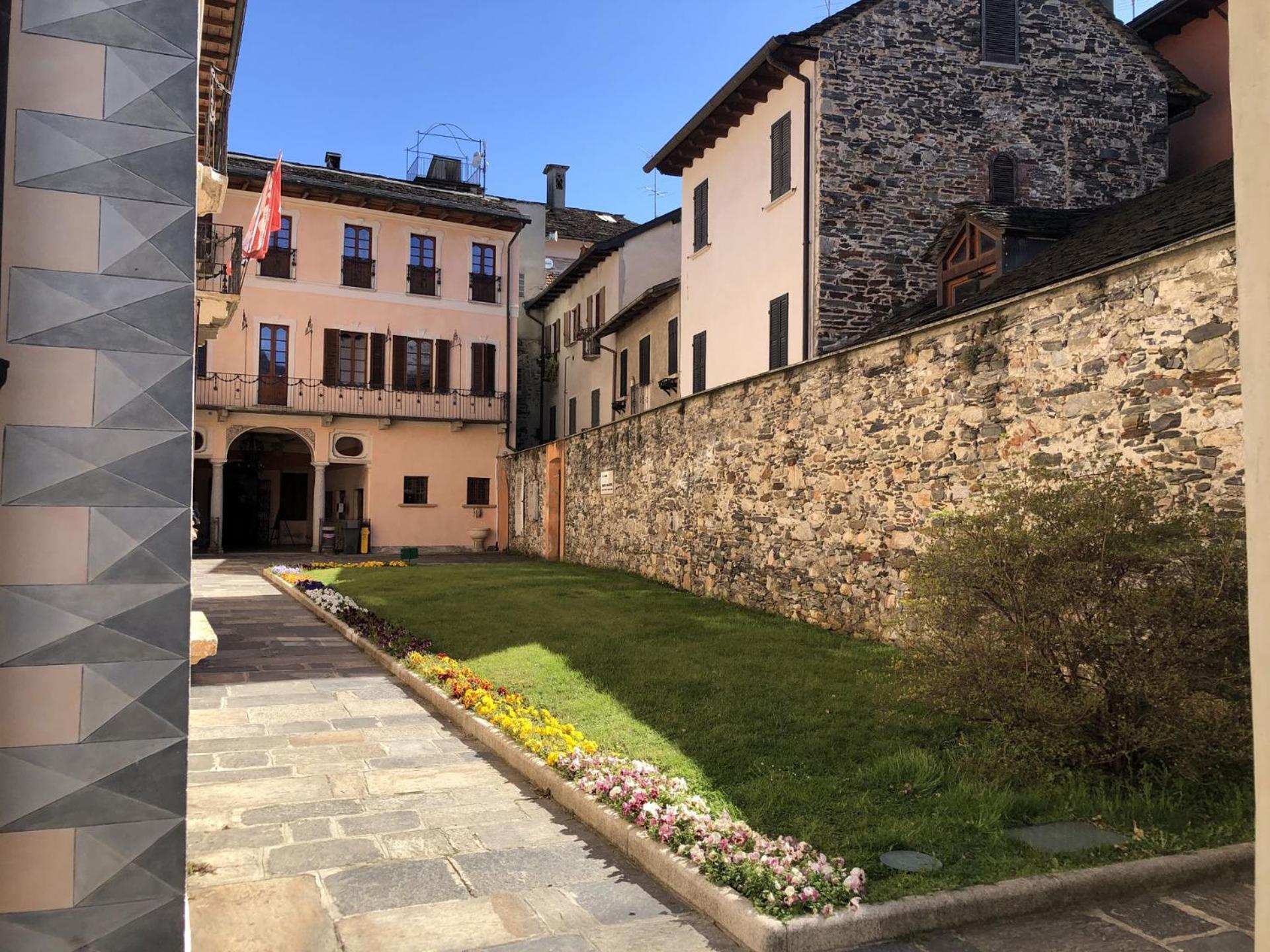 Appartamento Vacanze Al Lago Orta San Giulio Bagian luar foto