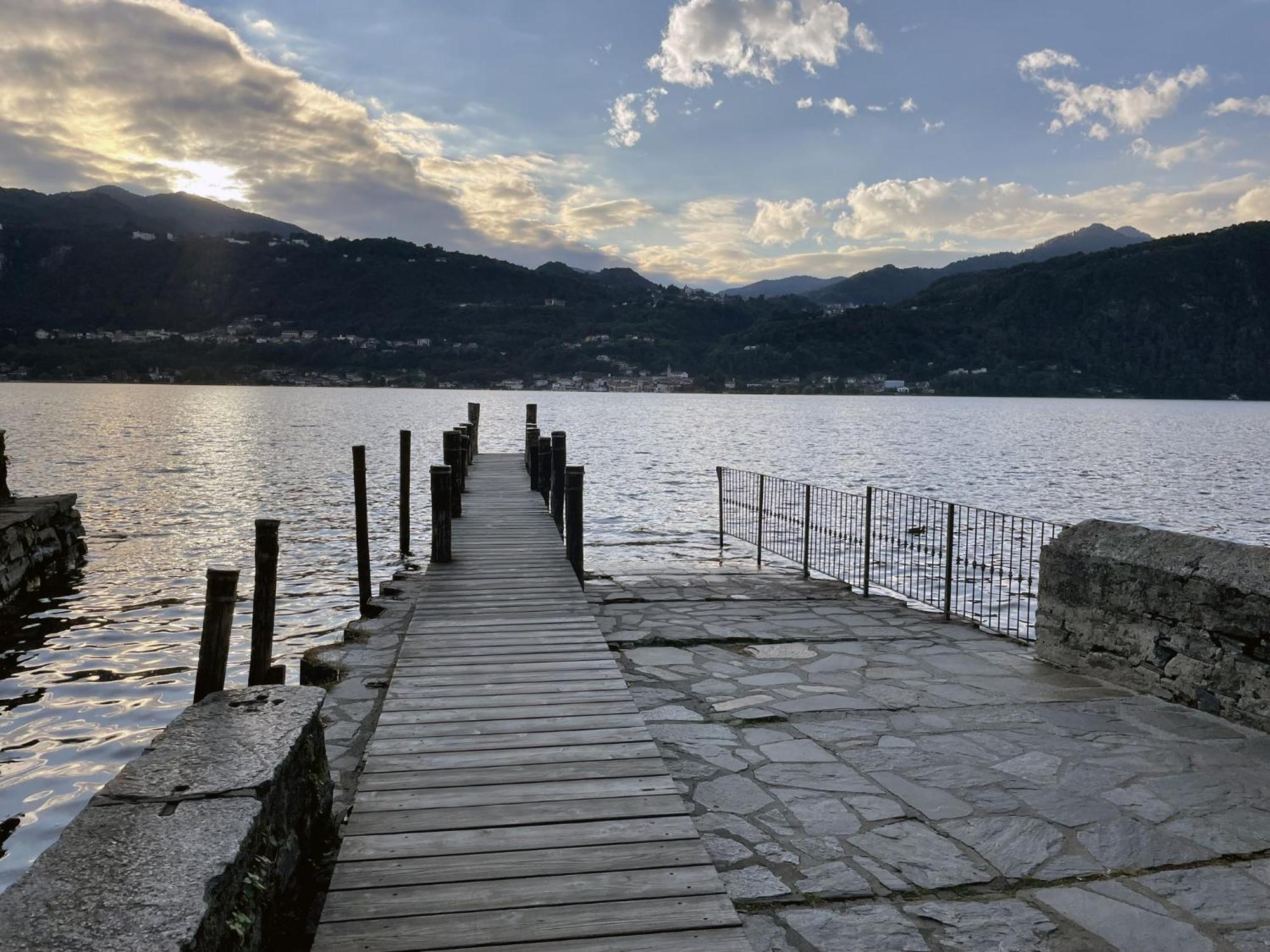 Appartamento Vacanze Al Lago Orta San Giulio Bagian luar foto